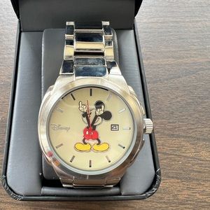 Brand new Disney parks men’s watch Mickey Mouse with date
